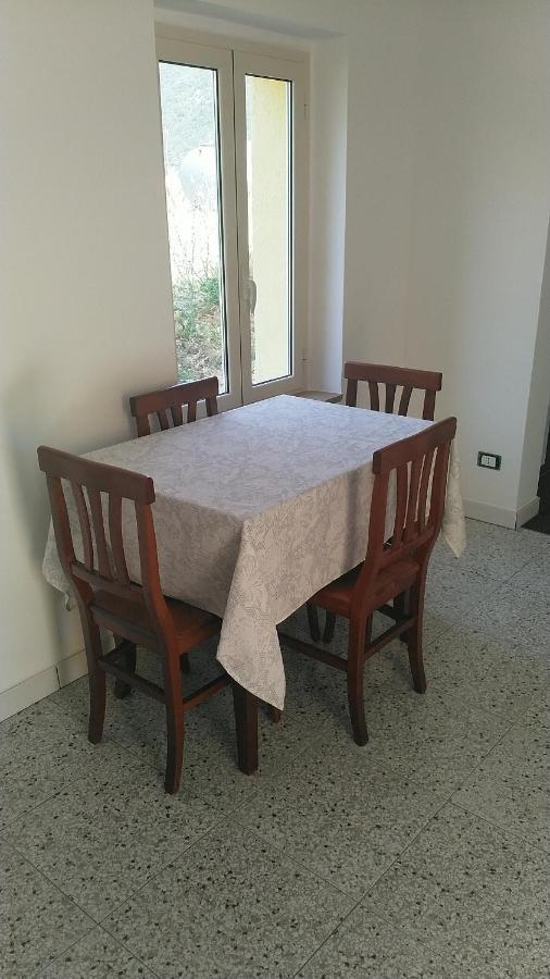Lake Retreat - Maiella Apartment - Beautiful Lake And Mountain Views Casoli  Εξωτερικό φωτογραφία
